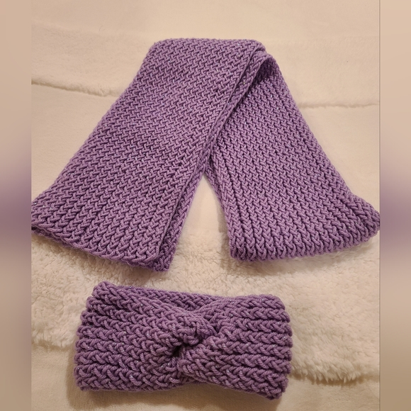 Scarf and headband - Picture 1 of 1